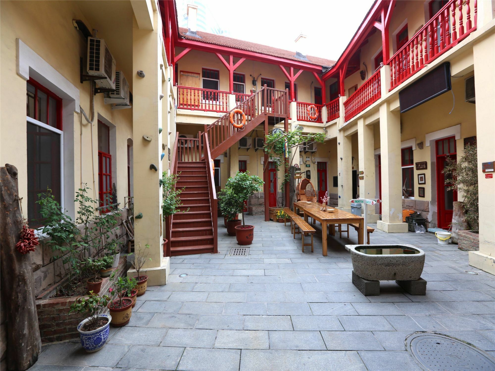 Wheat Youth Hostel Κινκντάο Εξωτερικό φωτογραφία